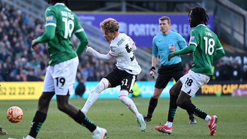 Trent Kone-Doherty of Liverpool shoots