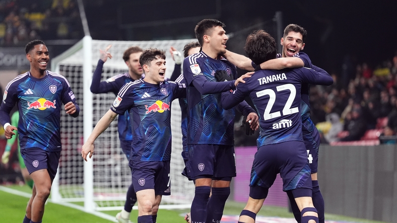 Leeds players celebrate Joel Piroe's goal