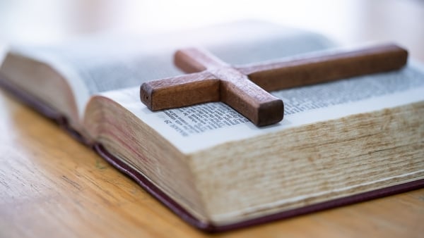 Files of deceased Jesuits were examined by an Independent Working Group