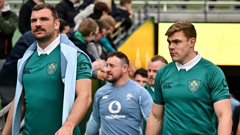 Tadhg Beirne (l) and Garry Ringrose (r) have agreed new deals