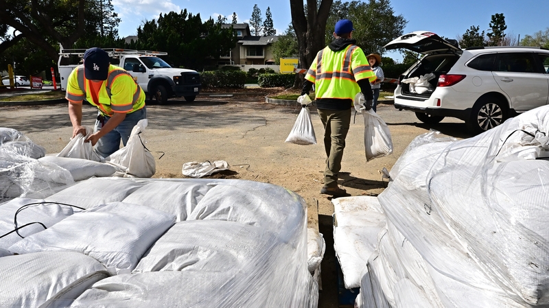 Sandbags being distributed to residents in California
