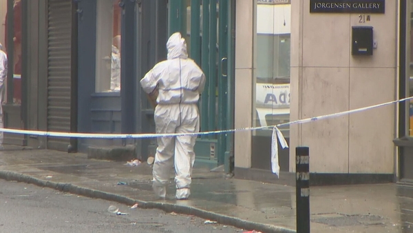 Gardaí have commenced a murder investigation into the death of a man in his 30s