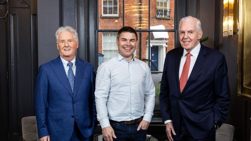 Erisbeg Partner Andrew Murphy (centre) with CHM founders Barry Ennis (left) and Niall Hughes (right)