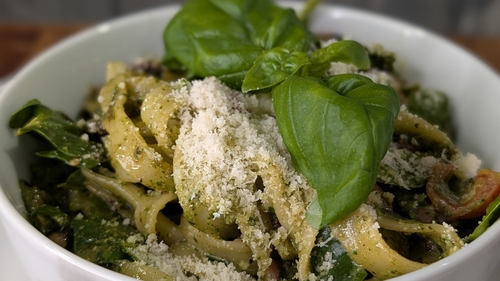 Trisha Lewis' basil pesto cherry tomato pasta: Today