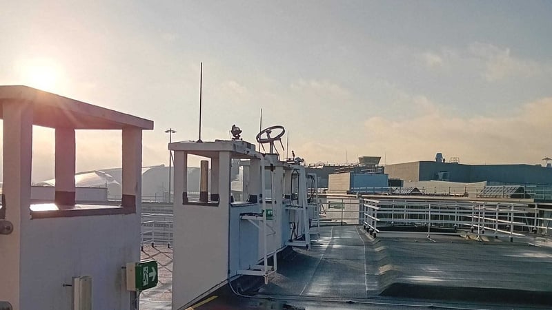 Here comes the sun: Dublin Airport this morning with the Campbell Stokes recorder in the background. Photo: Niamh Burke