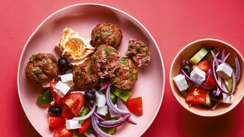 Unislim's 30 Day Diet was written by Fiona Gratzer and published by Ebury Press.