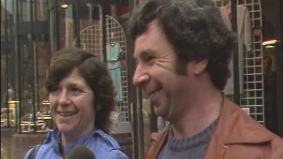 People in Leeds city centre (1985)