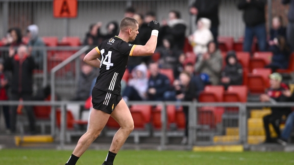 Pat Havern's sensational season continued as he kicked over a series of two-point scores