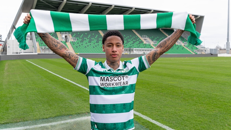 Seán Robertson was unveiled as Shamrock Rovers' newest signing today