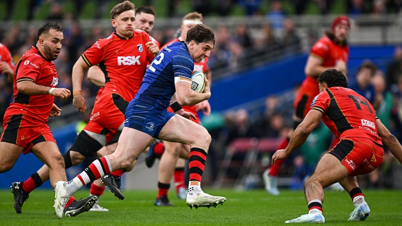 Charlie Tector on his way to scoring Leinster's fifth try