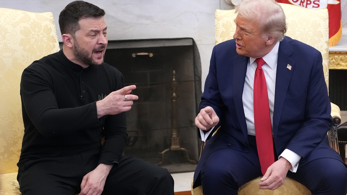 Donald Trump to meet with senior security officials to consider relationship with Ukraine