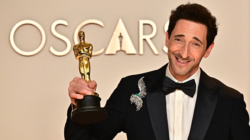 Despite promising to be "brief" on multiple occasions during his marathon monologue, The Brutalist star Adrien Brody clocked five minutes and 40 seconds on stage, surpassing an eight-decade-old record