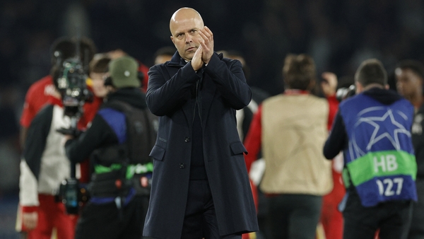 Arne Slot applauded a magnificent contribution from his 'best goalkeeper in the world' in Paris