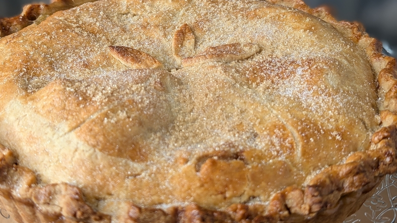 Wade Murphy's classic apple tart & custard: Today