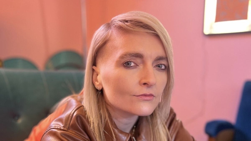 ELLYD: "Dogs always make me smile."