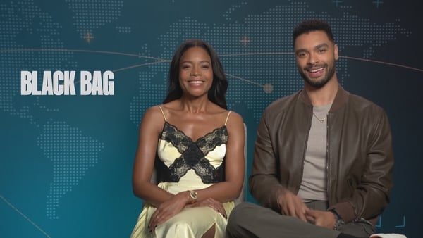 Naomie Harris and Regé-Jean Page