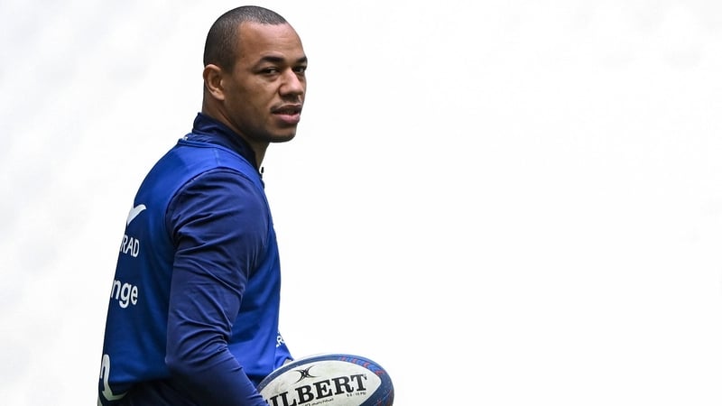 Gael Fickou comes in for Pierre-Louis Barassi