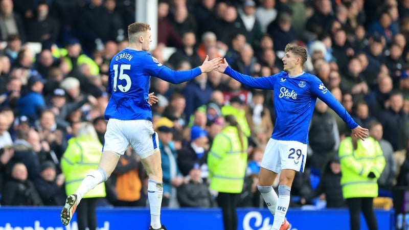 Jake O'Brien of Everton (L) celebrates his goal with team-mate Jesper Lindstrom