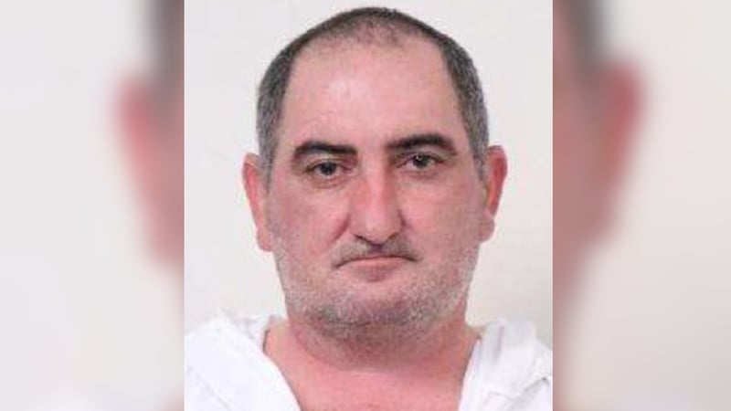 Police published a photo of the alleged suspect who has Georgian roots, as well as a description of the clothes he was wearing at the time of the attack