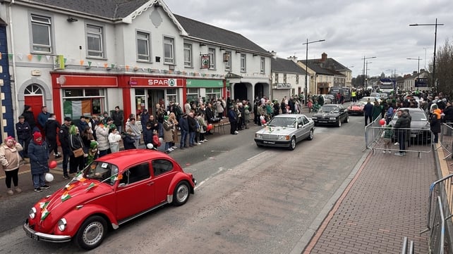 Locals line the streets in Edenderry Co Offaly