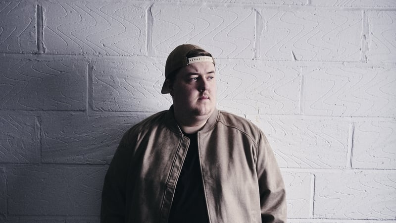 Gareth: "My music is a blend of country music, folk music, and pop music. I write about my life and experiences growing up in Ireland."