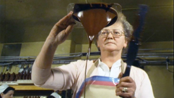 Making Easter Eggs at Bewleys 1985