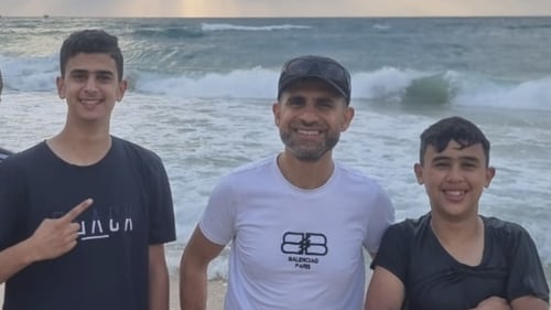 Dr Mahmoud Abumarzouq (C) with his nephews Mohamed (left) and Refat