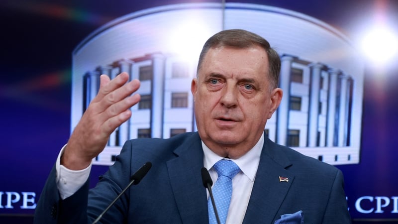 Authorities are seeking the arrest of ethnic Serb leader Milorad Dodik over allegedly flouting Bosnia's constitution