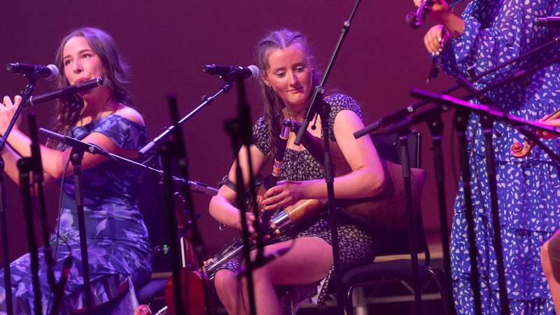 An ghrúpa ceoil Allta as Cill Dara ag seinnt ag Siansa anuraidh.