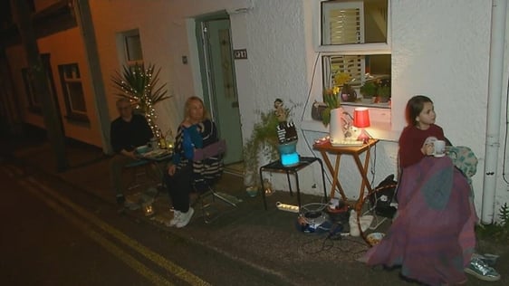 Neighbours in Cork enjoy street screening