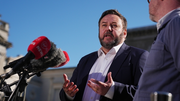 Pádraig Mac Lochlainn