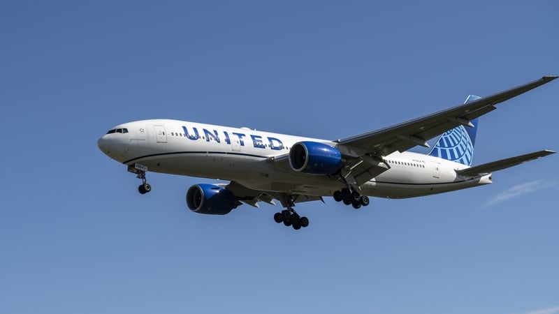 Flight UA198 from Los Angeles to Shanghai was over the Pacific Ocean when it turned back (stock photo)