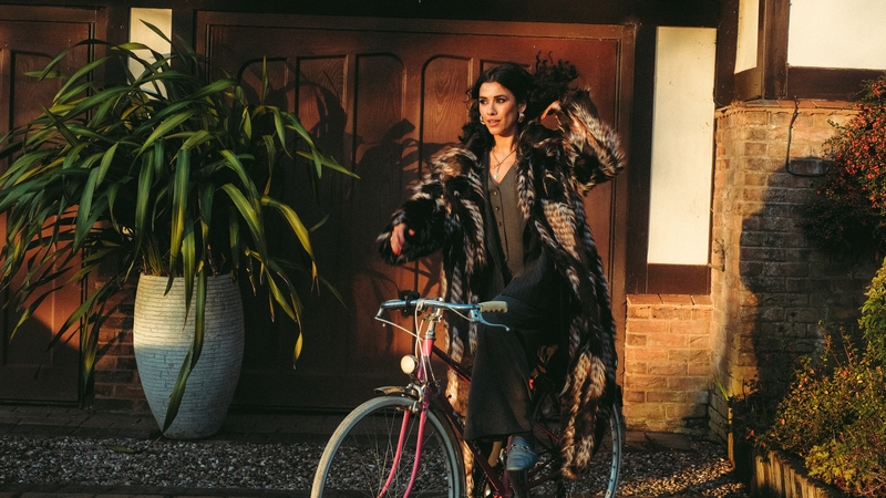 Charlotte OC: "I'm drawn to moody, dramatic, and emotionally charged sounds, and I think that's where I tend to lean when it comes to creating my music." Photo credit: Stewart Baxter