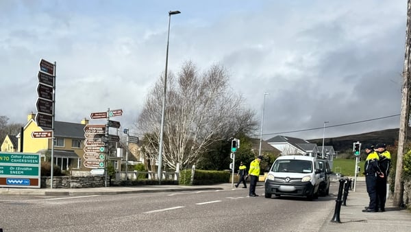 Gardaí have set up checkpoints in Kenmare