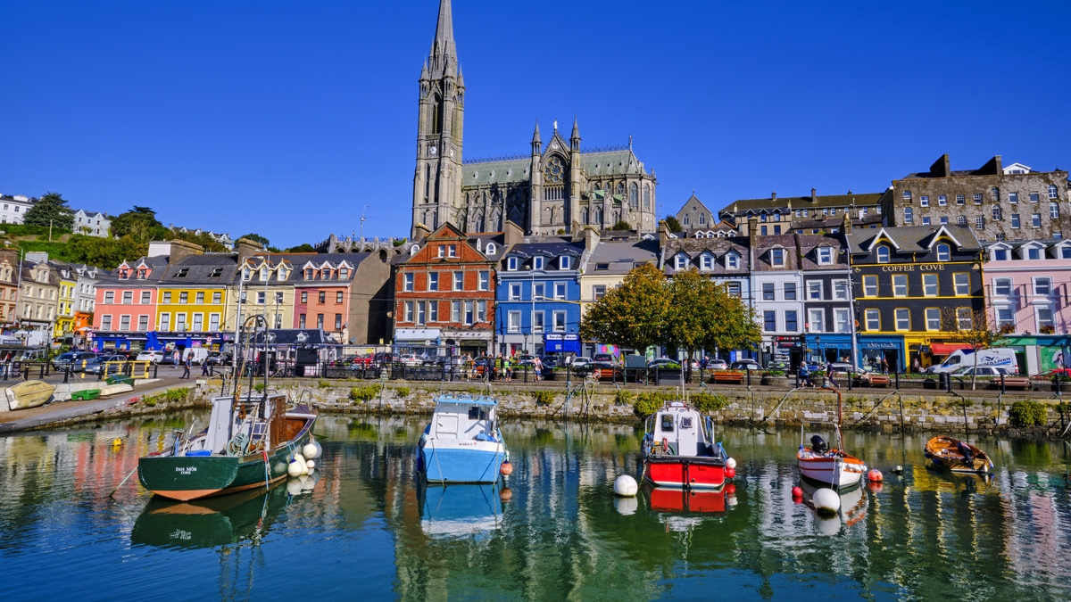 Visitor numbers in February sink 30% on last year - CSO