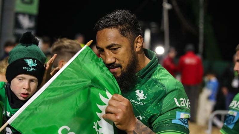 Bundee Aki is always a star attraction among Connacht supporters
