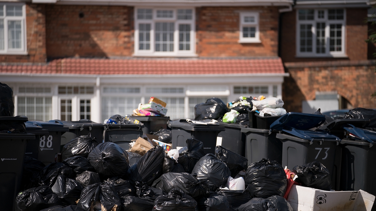 Birmingham bins strike could go national across the UK