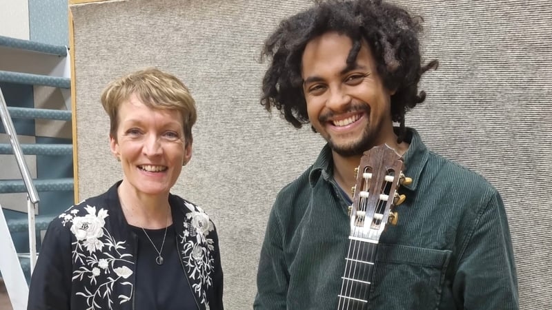 Aedín Gormley revisits some of her Stusio 8 sessions, including a studio perofrmance from Brazilian guitarist Plínio Fernandez. Hear it this Friday 1st May from 1-4pm.