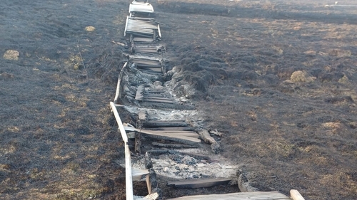 A gorse fire in the Ballycroy National Park in west Mayo last night caused structural damage to the Claggan Mountain Coastal Trail