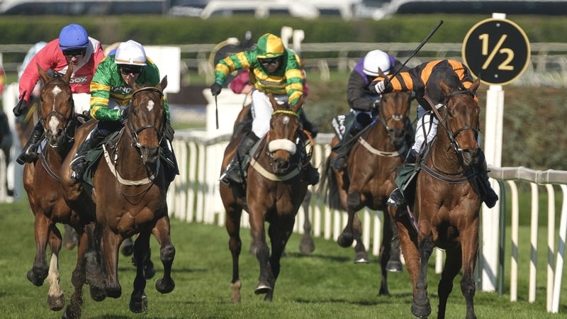 Nick Rockett (R) fended off a strong challenge from reigning champion I Am Maximus