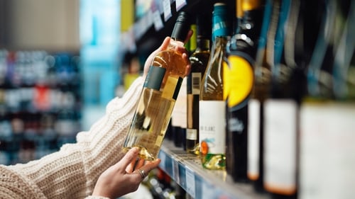 Consumers spent €7.2m more on alcohol in August, new figures show today