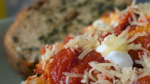 Mags' ricotta and spinach stuffed pasta bake: Today