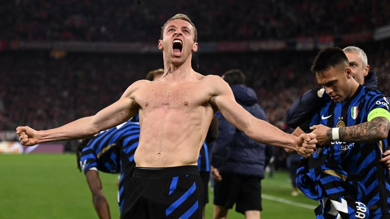 Davide Frattesi celebrates his late goal