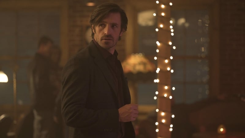 Eoin Macken as Davis in Ransom Canyon