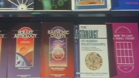 Books on astrology (1990)