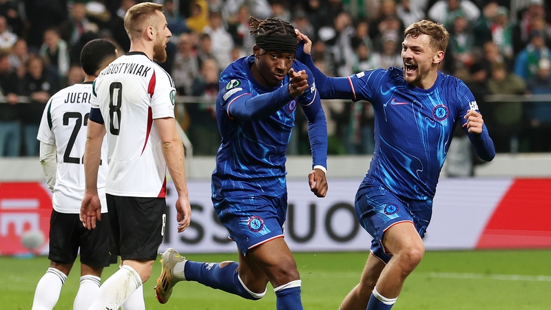 Noni Madueke celebrates scoring Chelsea's third goal against Legia Warsaw