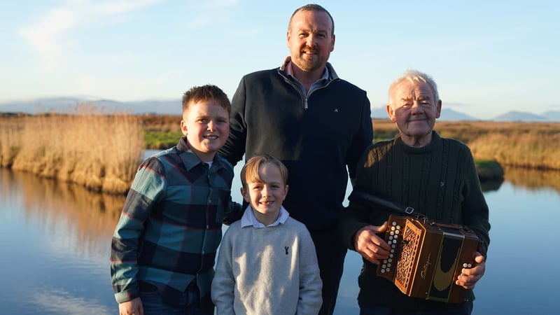 Patrick Ó hOibicín agus Sonaí Choilm Learaí Ó Confhaola - Scór Bliain de Steip