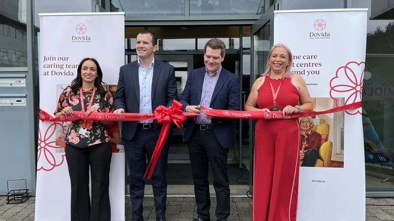 Minister for Enterprise, Tourism and Employment Peter Burke attended a ribon-cutting ceremony at Dovida's base in Mullingar