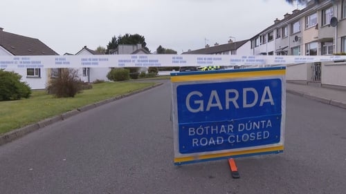 Gardaí responded to a report of man found unresponsive at a house in Killybegs this afternoon