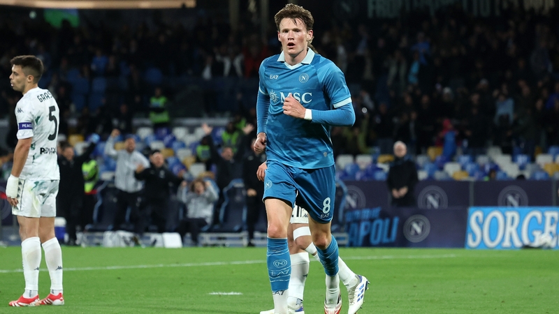 Scott McTominay scored twice to help Napoli stay in Serie A contention